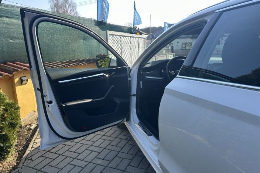 Škoda Octavia galerie