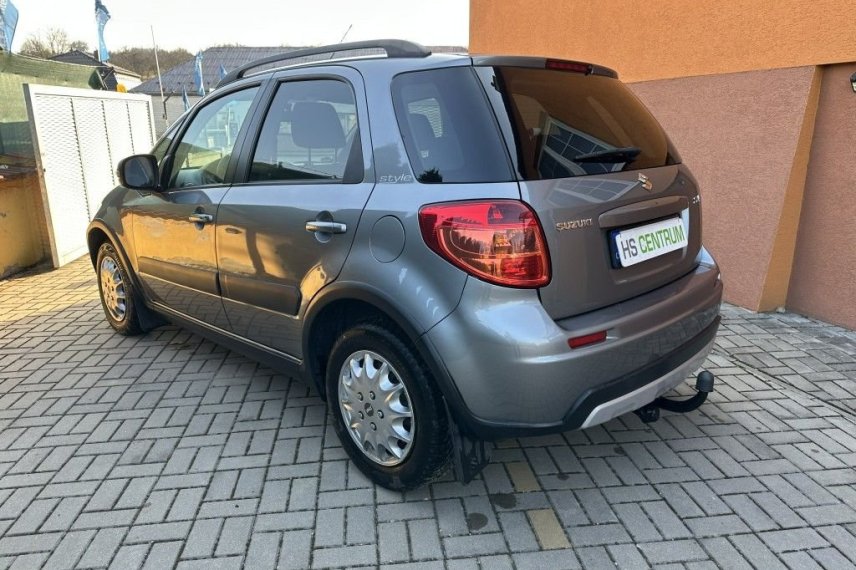 Suzuki SX4 galerie