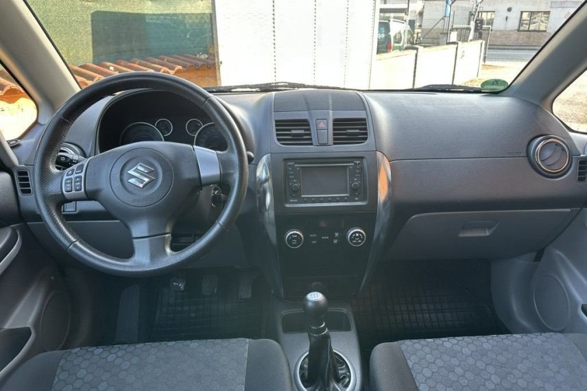 Suzuki SX4 galerie
