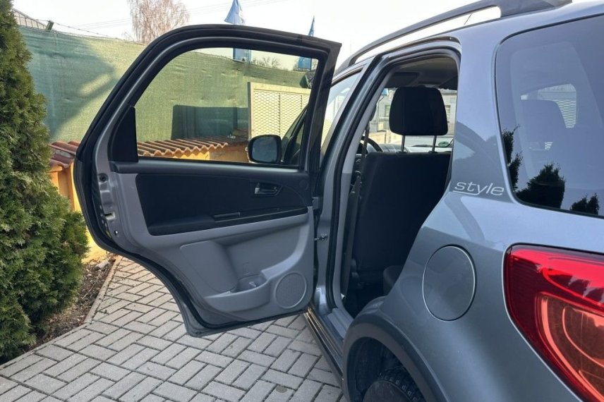 Suzuki SX4 galerie