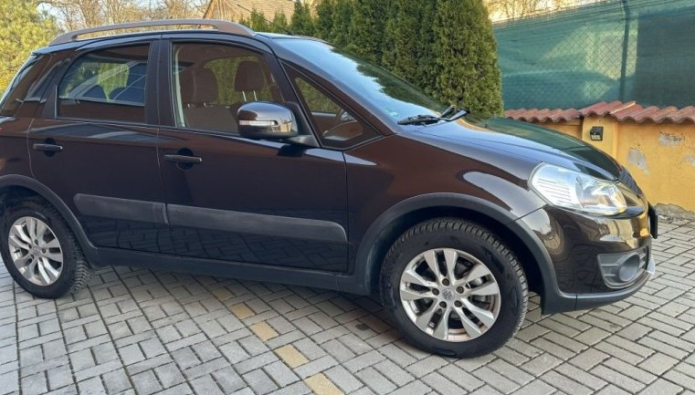 Suzuki SX4