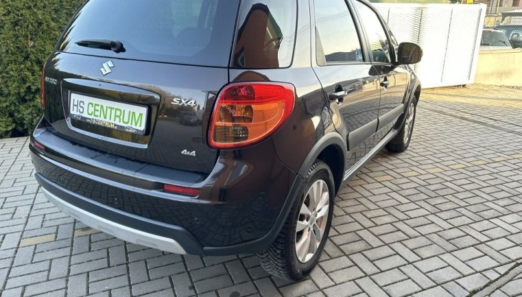 Suzuki SX4