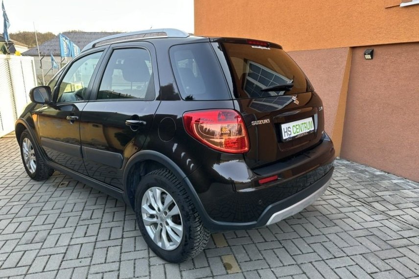 Suzuki SX4 galerie