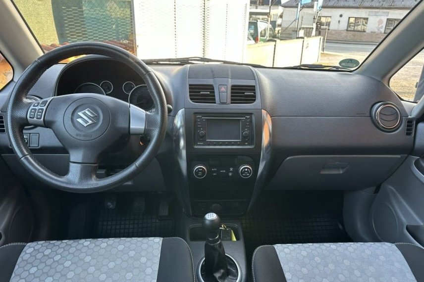 Suzuki SX4 galerie