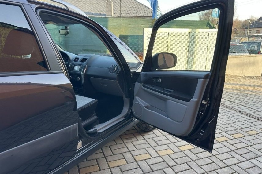 Suzuki SX4 galerie