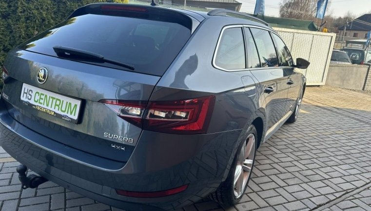 Škoda Superb