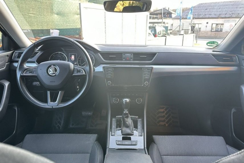 Škoda Superb galerie