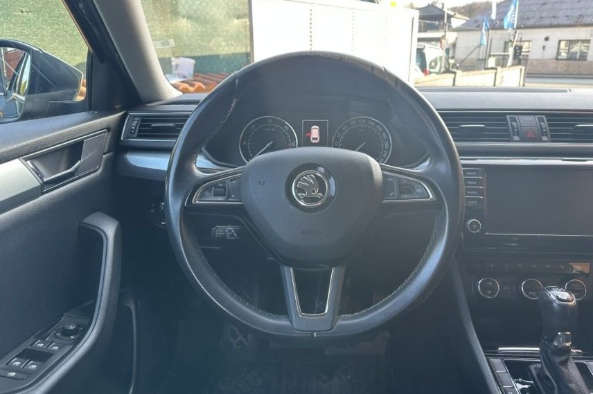 Škoda Superb galerie