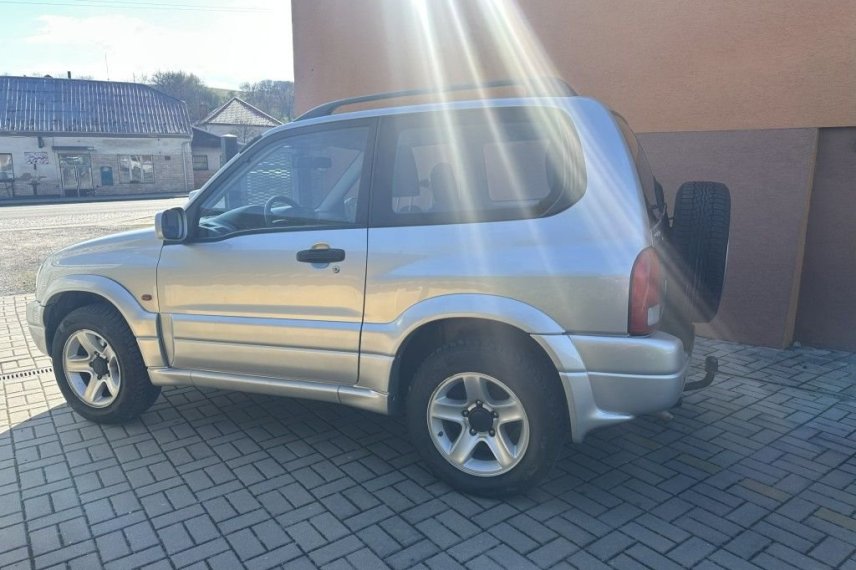 Suzuki Grand Vitara galerie