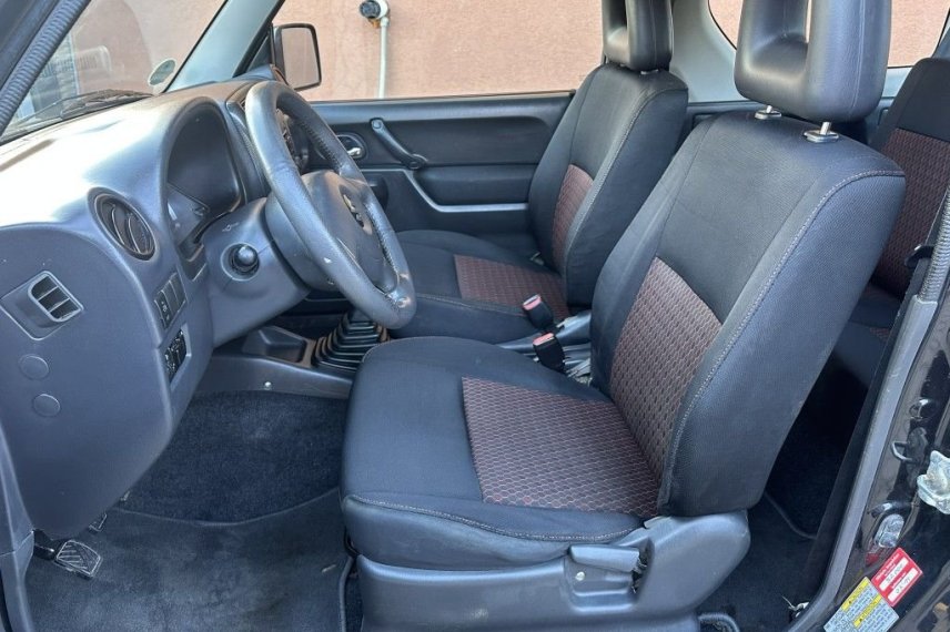 Suzuki Jimny galerie