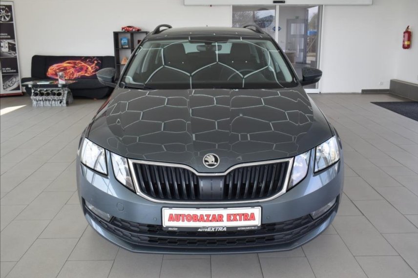 Škoda Octavia galerie