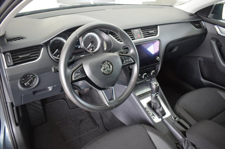 Škoda Octavia galerie