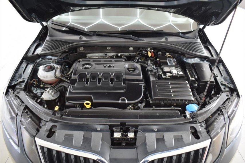 Škoda Octavia galerie