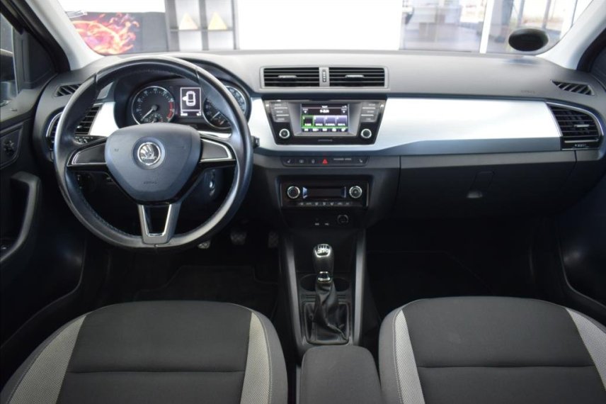 Škoda Fabia galerie