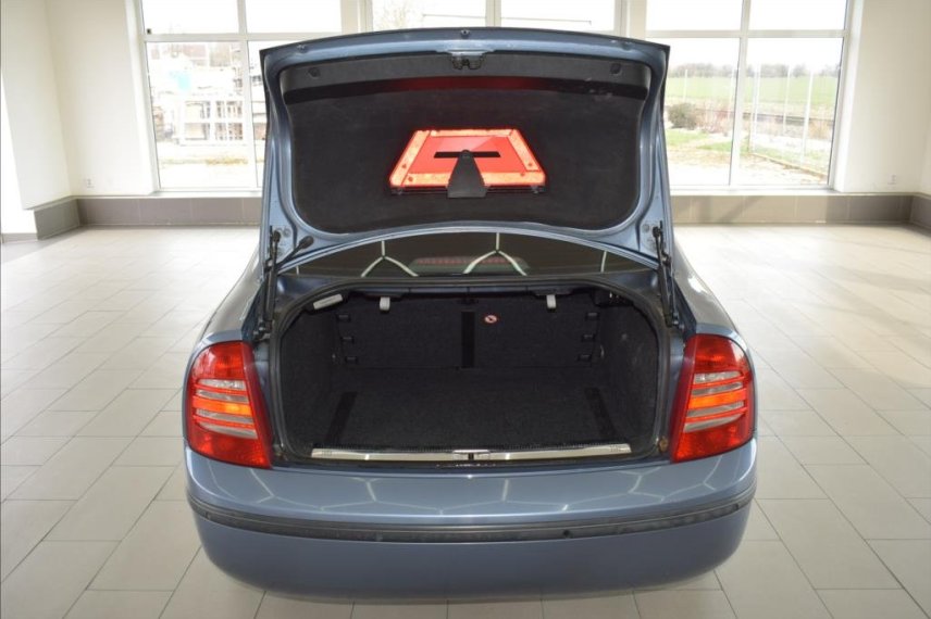 Škoda Superb galerie