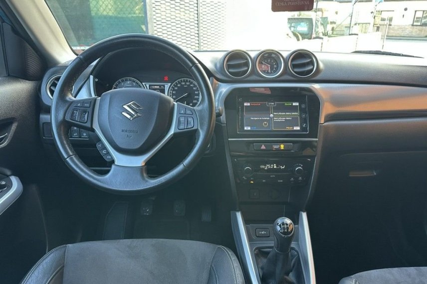 Suzuki Vitara galerie