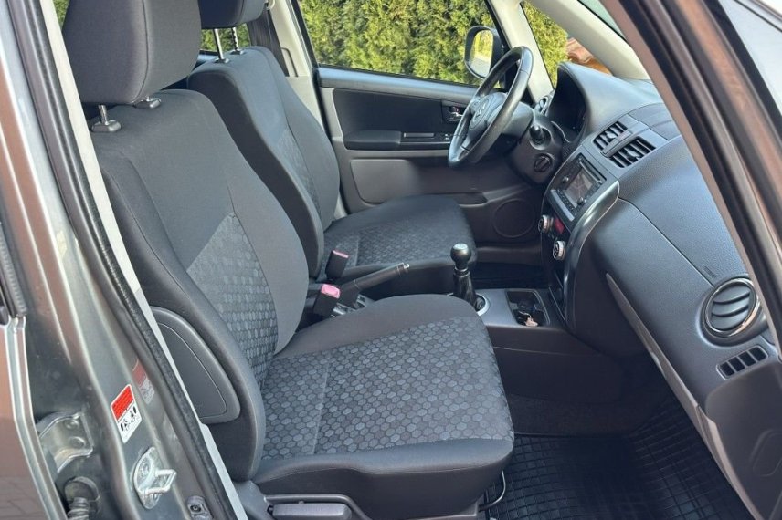 Suzuki SX4 galerie