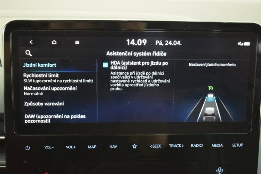 Hyundai Staria galerie