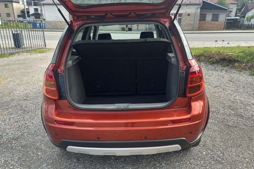 Suzuki SX4 galerie