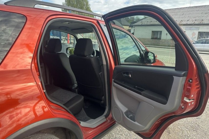 Suzuki SX4 galerie