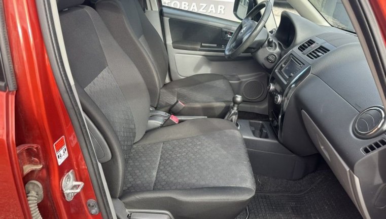Suzuki SX4