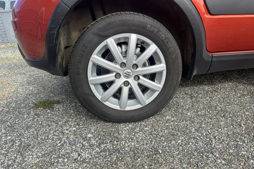 Suzuki SX4 galerie