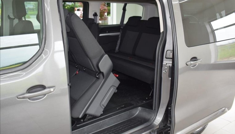 Peugeot Traveller