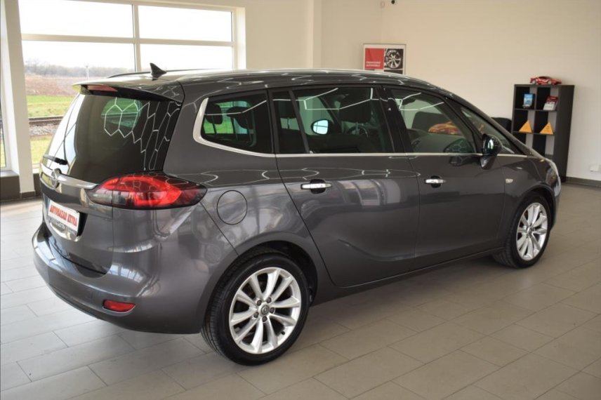 Opel Zafira galerie