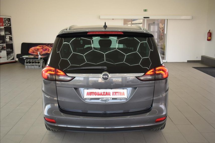 Opel Zafira galerie