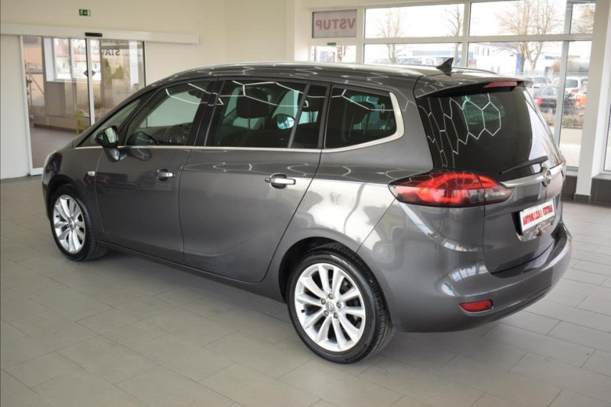 Opel Zafira galerie