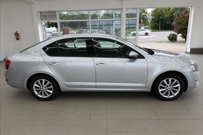 Škoda Octavia galerie
