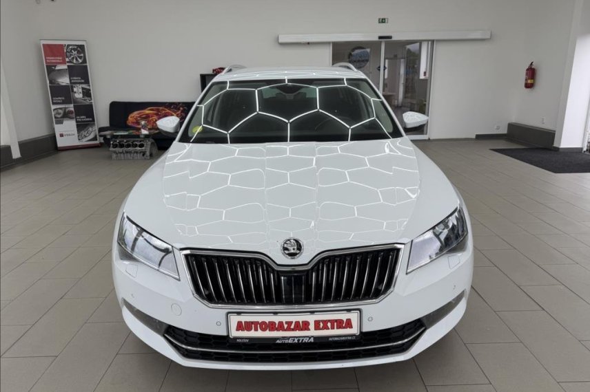 Škoda Superb galerie
