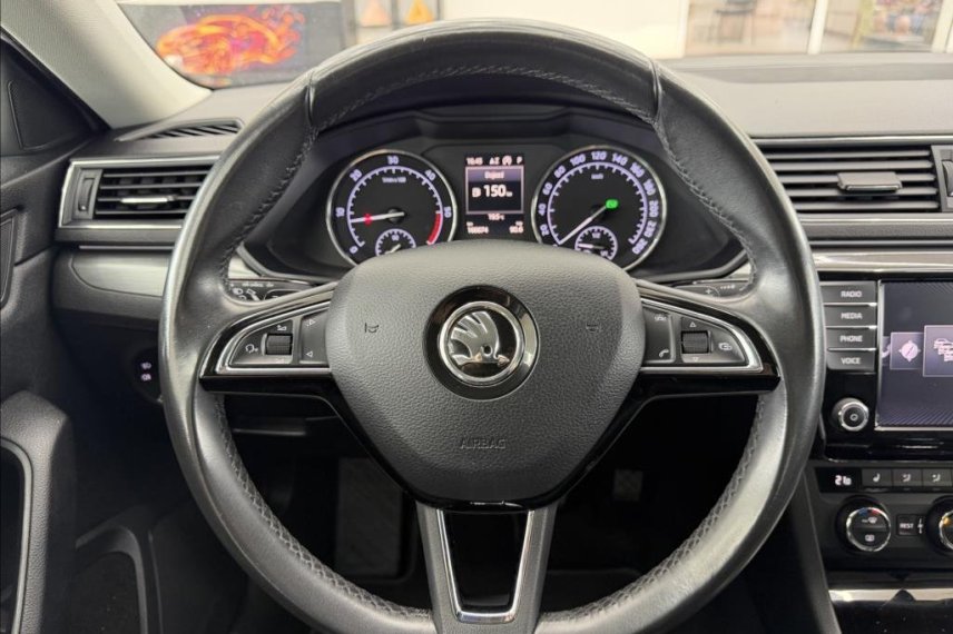 Škoda Superb galerie