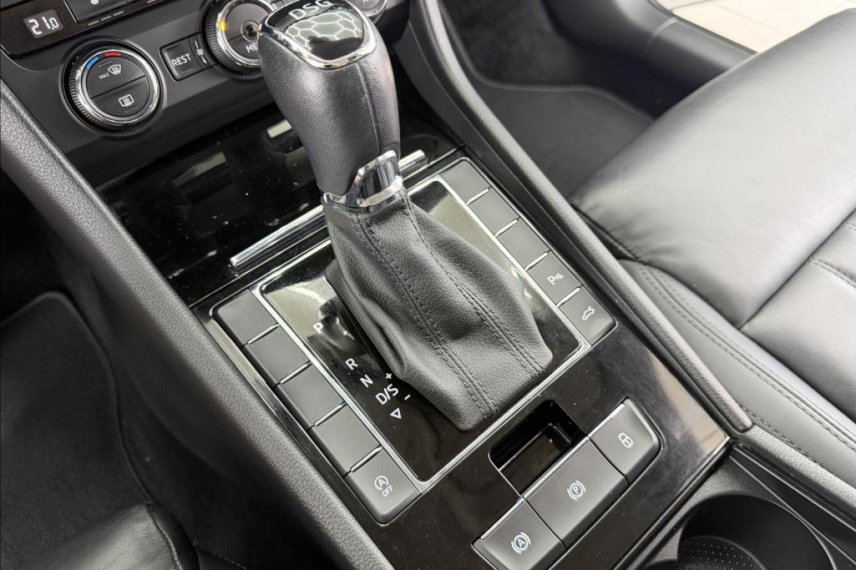 Škoda Superb galerie