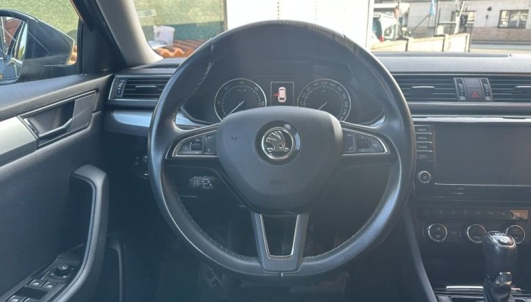 Škoda Superb