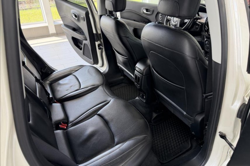 Jeep Compass galerie