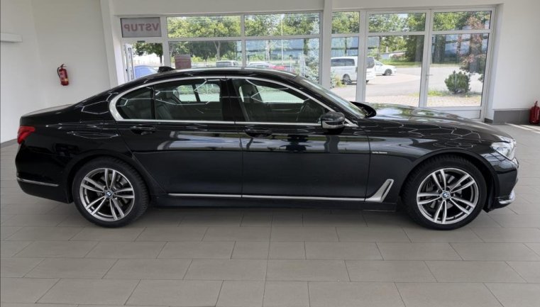 BMW Řada 7