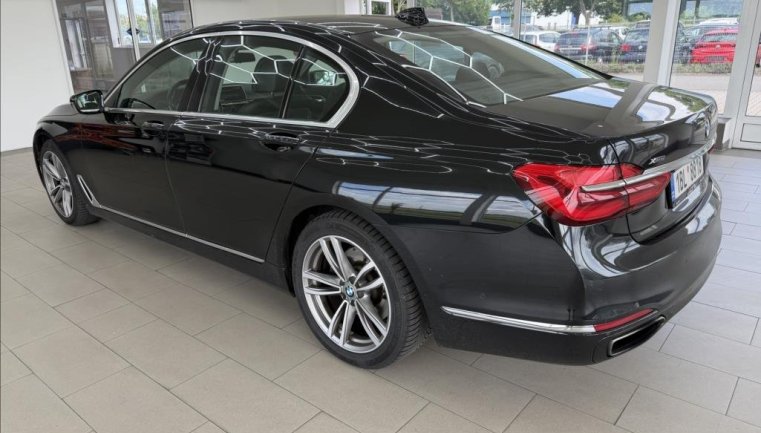 BMW Řada 7