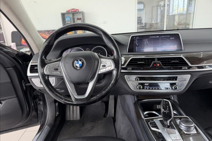 BMW Řada 7 galerie