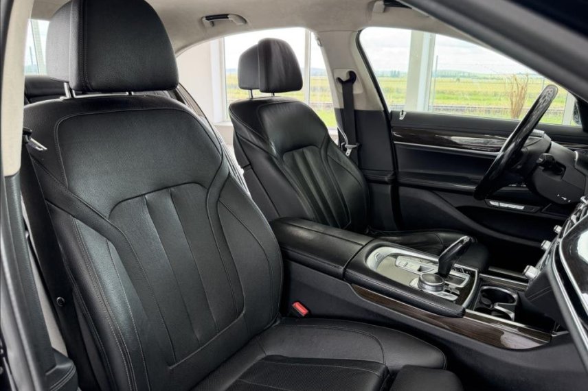BMW Řada 7 galerie
