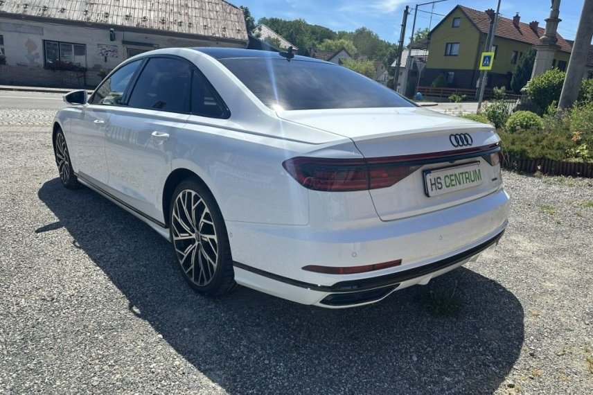 Audi A8 galerie