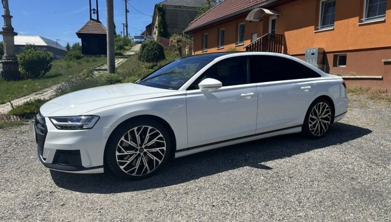 Audi A8