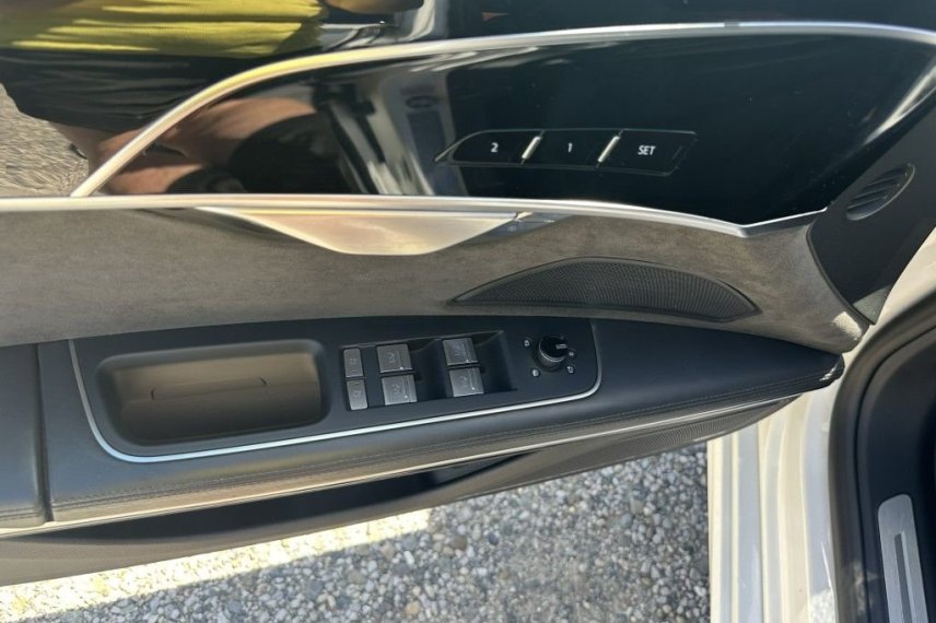 Audi A8 galerie