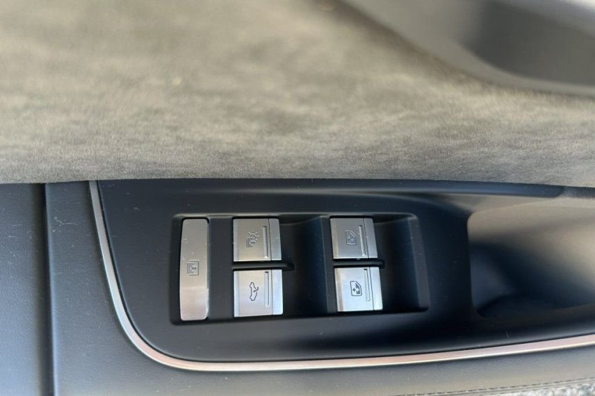 Audi A8 galerie