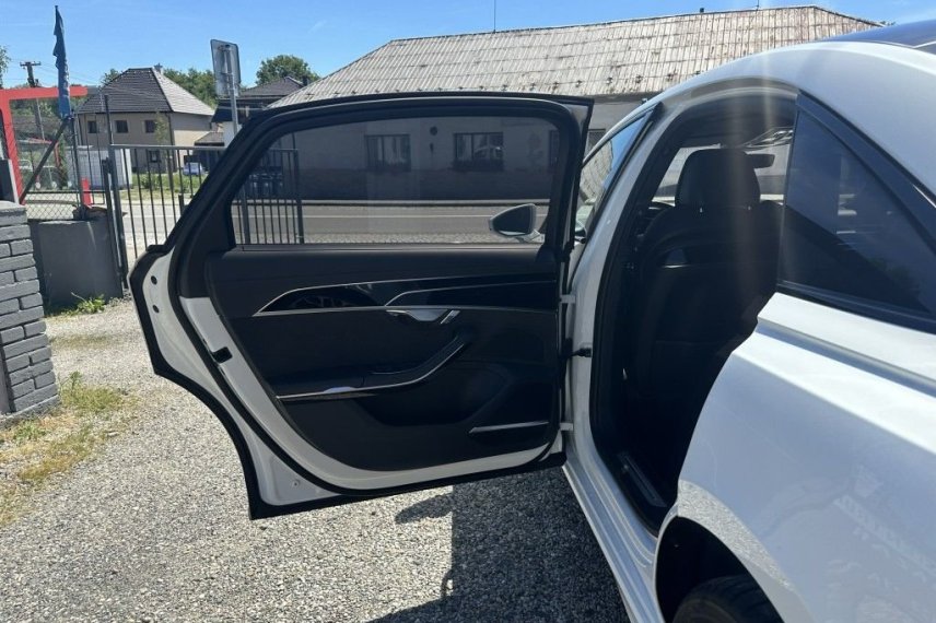 Audi A8 galerie