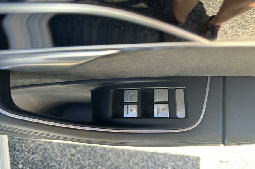 Audi A8 galerie