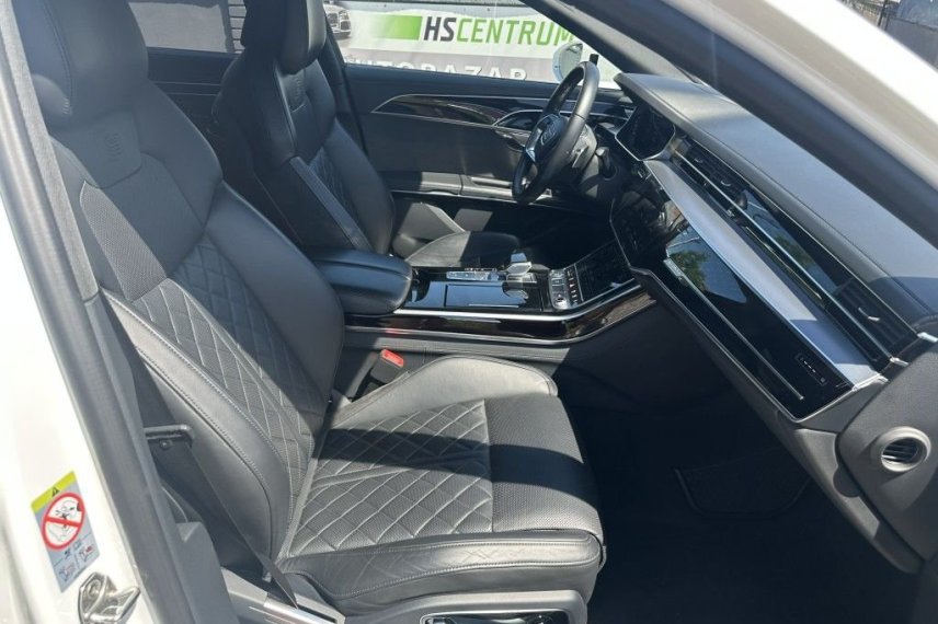 Audi A8 galerie