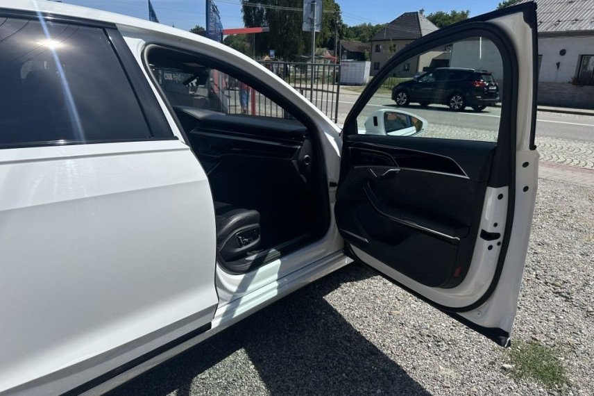 Audi A8 galerie