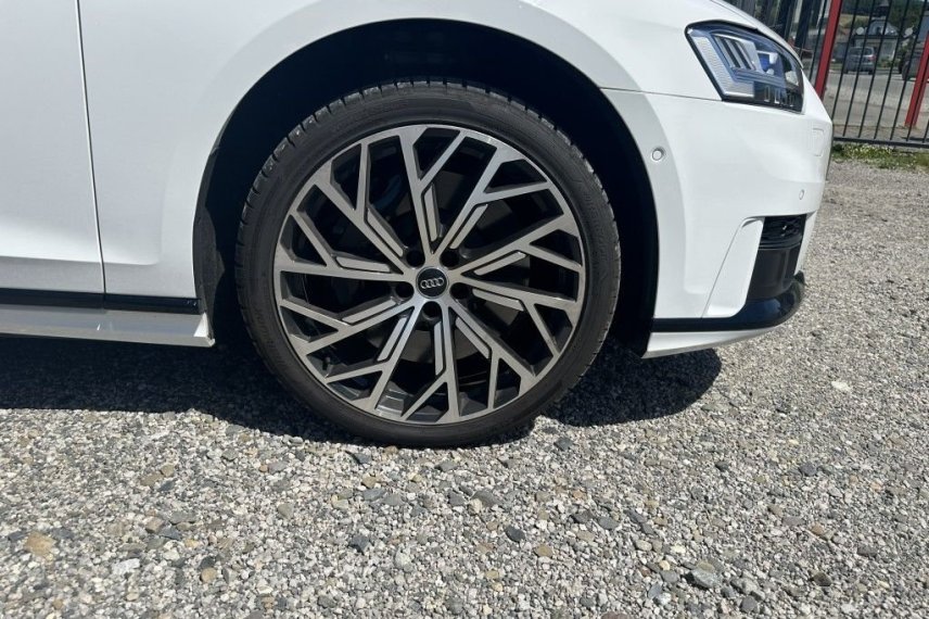 Audi A8 galerie