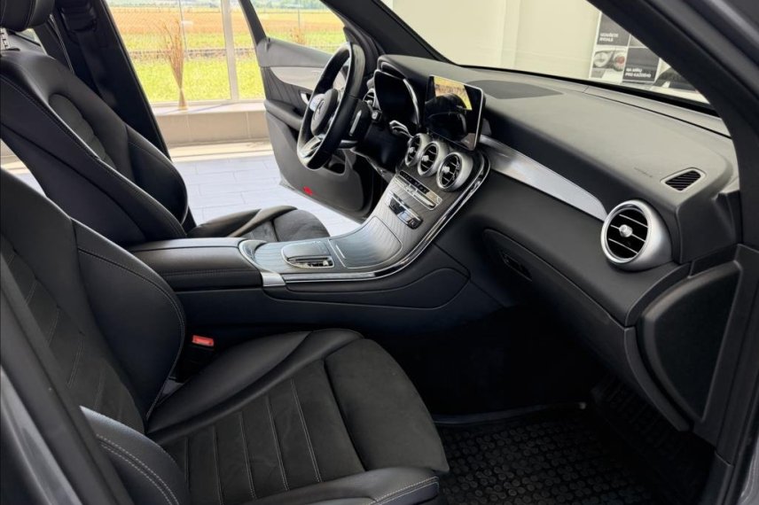 Mercedes-Benz GLC galerie